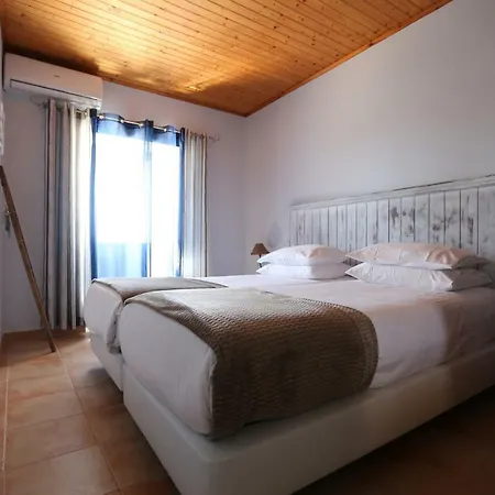 Quinta Do Pinheiro Manso - Holidays - Marinha Villa